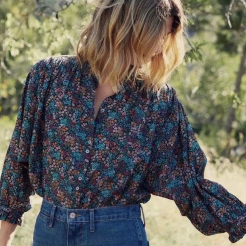Doen Rose Top in Navy Ladybird Floral
